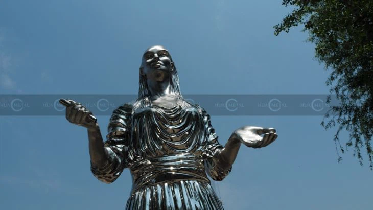 casting-stainless-steel-life-size-sculptures-artwork-contemporary-sculpturesStainless steel casting sculpture (5)